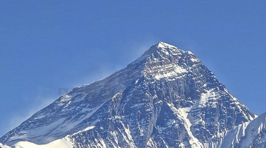 Government to impose strict measures against Mt Everest climbers