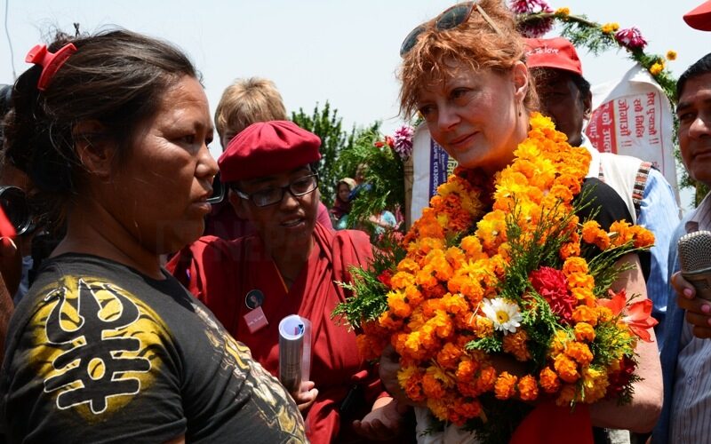 Oscar-winning Hollywood actress urges tourists to visit earthquake-hit Nepal